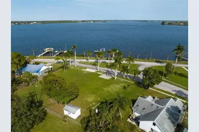 2520 Riverside Drive E, Bradenton, FL 34208 - Photo 5