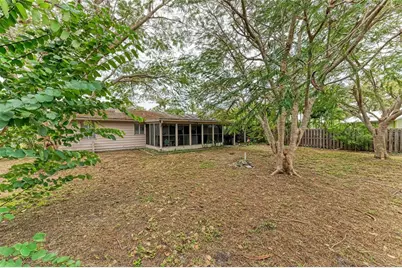 1925 Magnolia Street, Sarasota, FL 34239 - Photo 11