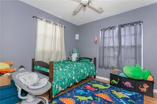 2710 38th St W, Bradenton, FL 34205 - Photo 17