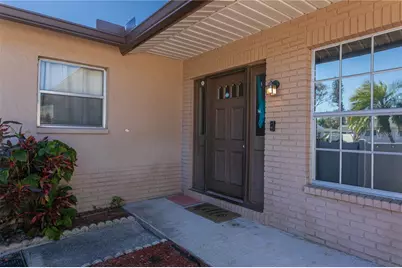 2710 38th Street W, Bradenton, FL 34205 - Photo 3