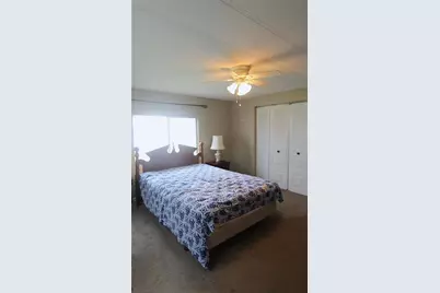 5803 Danbury Lane, Sarasota, FL 34233 - Photo 5