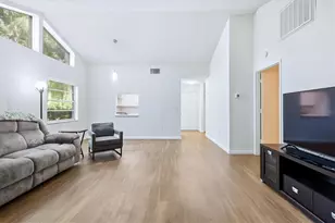 4819 Village Gardens Dr, Sarasota, FL 34234 - Photo 9