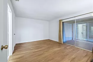 4819 Village Gardens Dr, Sarasota, FL 34234 - Photo 11