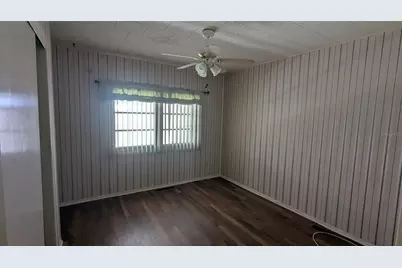 4811 3rd Street W, Bradenton, FL 34207 - Photo 7