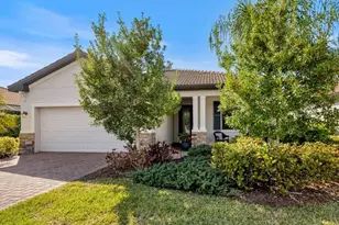 19393 Cruise Dr, Venice, FL 34292 - Photo 1