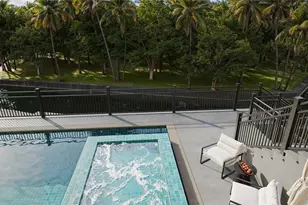 546 Freeling Dr, Sarasota, FL 34242 - Photo 13