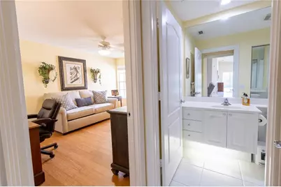 8876 Estepona Court, Sarasota, FL 34238 - Photo 33