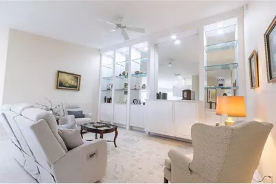 8876 Estepona Court, Sarasota, FL 34238 - Photo 11