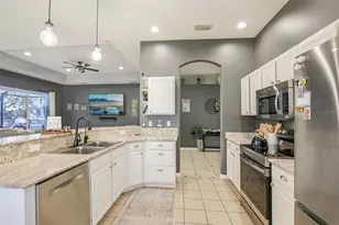 8348 47th St Cir E, Palmetto, FL 34221 - Photo 15