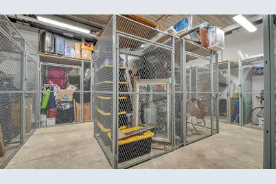 635 S Orange Avenue #301, Sarasota, FL 34236 - Photo 39