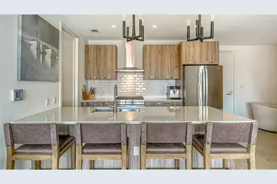 635 S Orange Avenue #301, Sarasota, FL 34236 - Photo 11