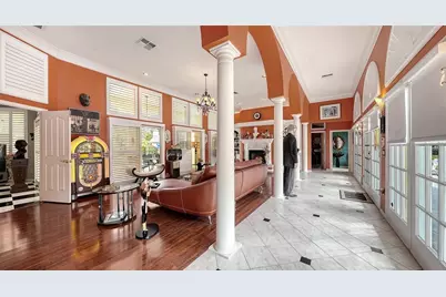 7421 Weeping Willow Boulevard, Sarasota, FL 34241 - Photo 13