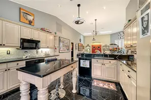 7421 Weeping Willow Blvd, Sarasota, FL 34241 - Photo 19