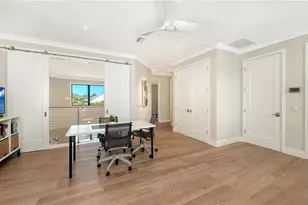 575 S Spoonbill Dr, Sarasota, FL 34236 - Photo 37