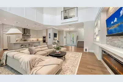 575 S Spoonbill Drive, Sarasota, FL 34236 - Photo 5