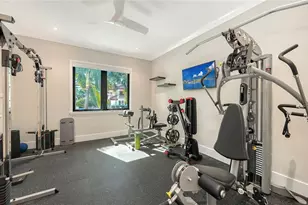 575 S Spoonbill Dr, Sarasota, FL 34236 - Photo 33