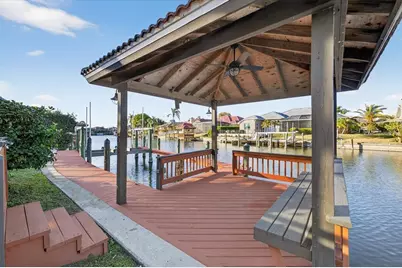 5510 E Longboat Boulevard, Tampa, FL 33615 - Photo 9