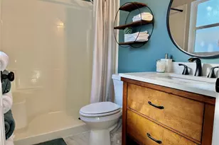 917 Winter Garden Dr, Sarasota, FL 34243 - Photo 31