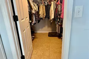 917 Winter Garden Dr, Sarasota, FL 34243 - Photo 29