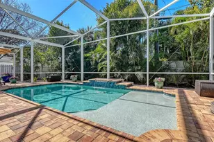 454 Palmetto Ct, Venice, FL 34285 - Photo 11