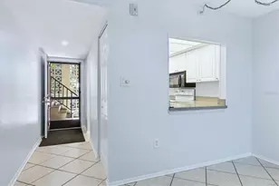 2280 Stickney Point Rd, Sarasota, FL 34231 - Photo 7