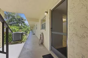 2280 Stickney Point Rd, Sarasota, FL 34231 - Photo 5