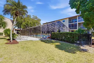 2280 Stickney Point Rd, Sarasota, FL 34231 - Photo 37