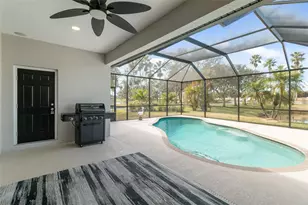 2278 Vintage St, Sarasota, FL 34240 - Photo 9