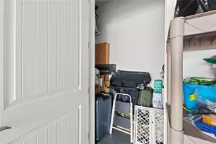 289 Sapphire Lake Dr, Bradenton, FL 34209 - Photo 43