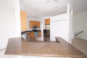 408 Triano Cir, Venice, FL 34292 - Photo 9