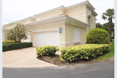 408 Triano Circle #408, Venice, FL 34292 - Photo 1