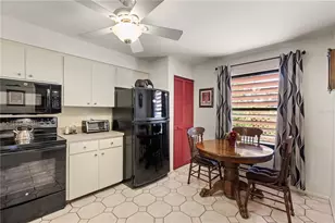 530 Spring Lakes Blvd, Bradenton, FL 34210 - Photo 7