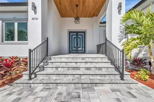 18702 Arapahoe Cir, Port Charlotte, FL 33948 - Photo 13