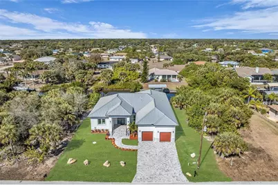 18702 Arapahoe Circle, Port Charlotte, FL 33948 - Photo 3