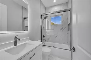 18702 Arapahoe Cir, Port Charlotte, FL 33948 - Photo 51