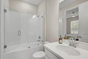 7782 Waning Moon Wy, Sarasota, FL 34241 - Photo 19