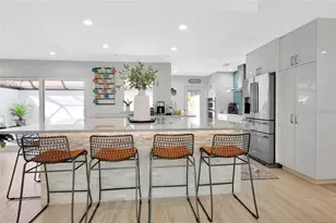 3694 Glen Oaks Manor Dr, Sarasota, FL 34232 - Photo 13