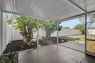 3133 Lake Ridge Dr, Sarasota, FL 34237 - Photo 31