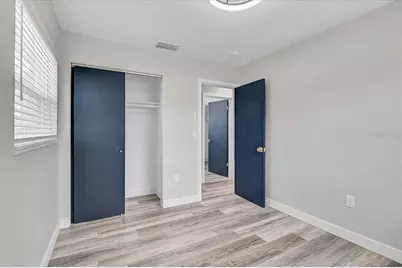 3133 Lake Ridge Drive, Sarasota, FL 34237 - Photo 29