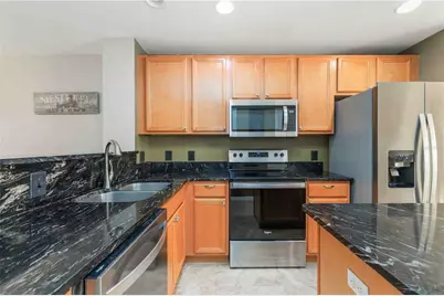 8614 Majestic Elm Court, Lakewood Ranch, FL 34202 - Photo 9