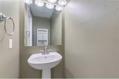 8614 Majestic Elm Court, Lakewood Ranch, FL 34202 - Photo 19