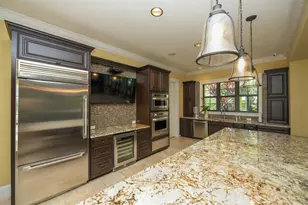 243 Cassano Dr, Nokomis, FL 34275 - Photo 39