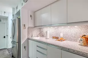 2116 Casey Key Rd, Nokomis, FL 34275 - Photo 9