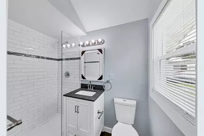 905 Myrtle Avenue, Venice, FL 34285 - Photo 15