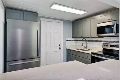 905 Myrtle Avenue, Venice, FL 34285 - Photo 7