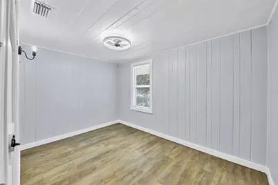 905 Myrtle Avenue, Venice, FL 34285 - Photo 17