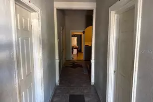 3014 Sanchez St, Tampa, FL 33605 - Photo 3