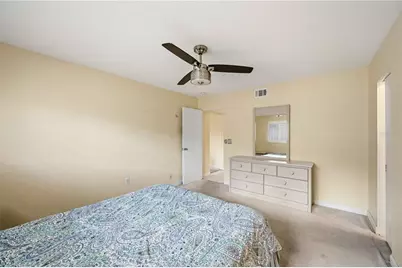 60 Strathmore Boulevard #60, Sarasota, FL 34233 - Photo 17