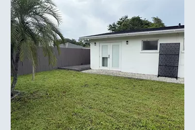 3959 Eton Place, Sarasota, FL 34241 - Photo 3