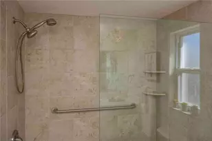 563 Spanish Dr S, Longboat Key, FL 34228 - Photo 17